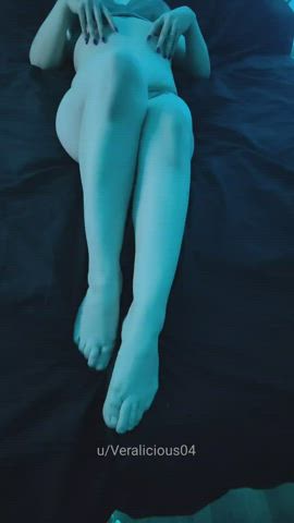 With me you will satisfy your secret desires : video clip
