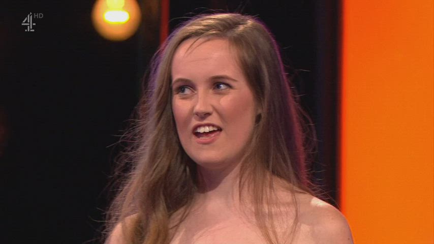 Jasmine Dominey from UK tv show Naked Attraction was so cute : video clip