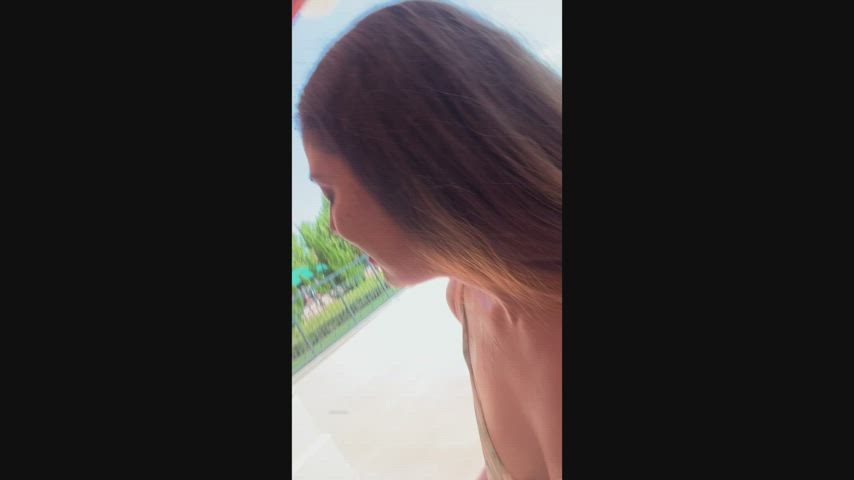 A face full of love and no panties [GIF] : video clip