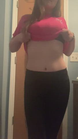 I hope at least one guy likes my body : video clip