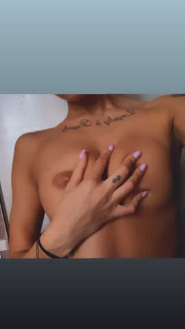 lemme know if u wanna see whats waiting for u : video clip