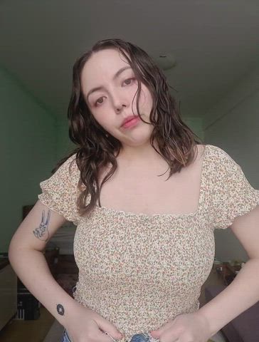 this top makes me feel so pretty : video clip