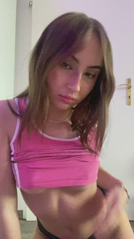 I like older men cum on my tits.. : video clip