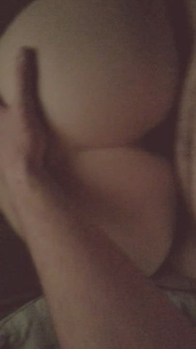 RedHead Jiggly Ass Slapped To Orgasm : video clip