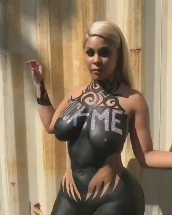 Trashyboner's Queen : video clip