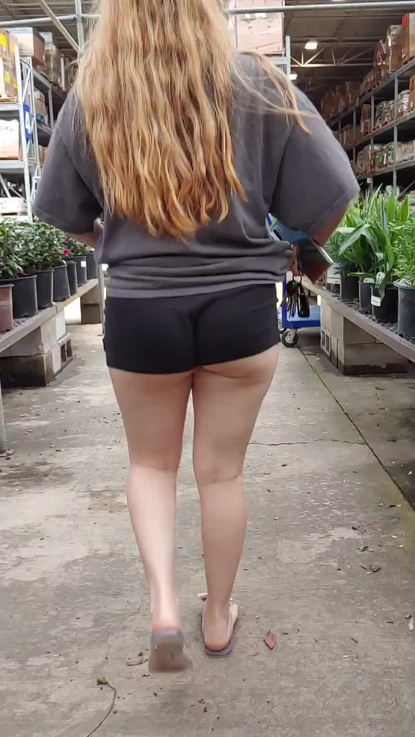 Don't you wish you could go garden shopping with me? : video clip