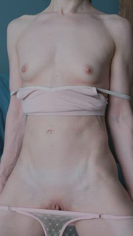 Do you like my beautiful abs : video clip