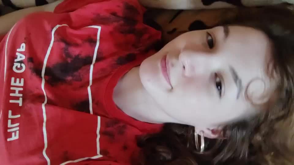 Wanted to show my body to all the older men out here : video clip