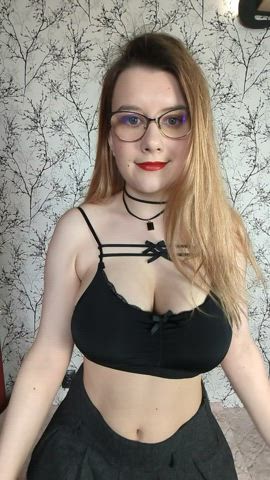 Big enough to bounce well : video clip