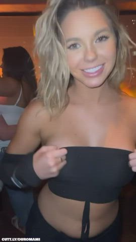 Dominate me daddy : video clip