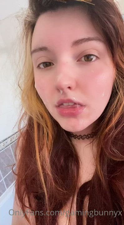 Dripping with cum 🤤 : video clip