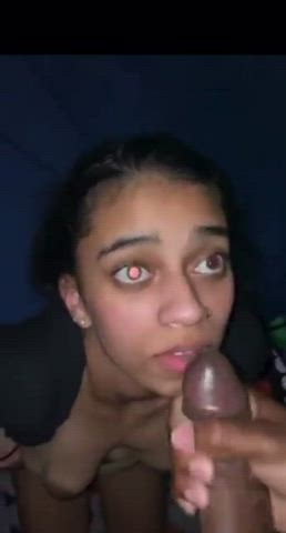 Pretty cum face : video clip