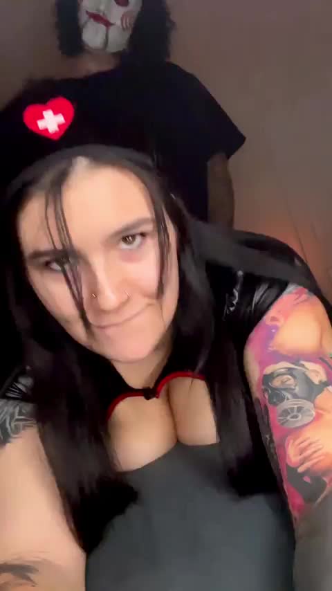Fuck a fan treak or treat 😝 : video clip