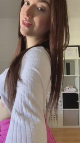 I first was a bit insecure about buying this trousers, but now i totally love it, it shows by butt so nice :P : video clip