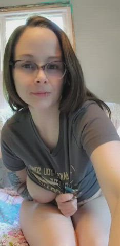 Lonely MILF vibes :( : video clip