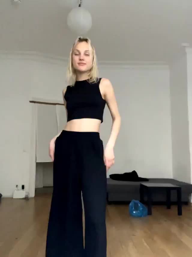 Are ukrainian legal teens your type?🥺 : video clip
