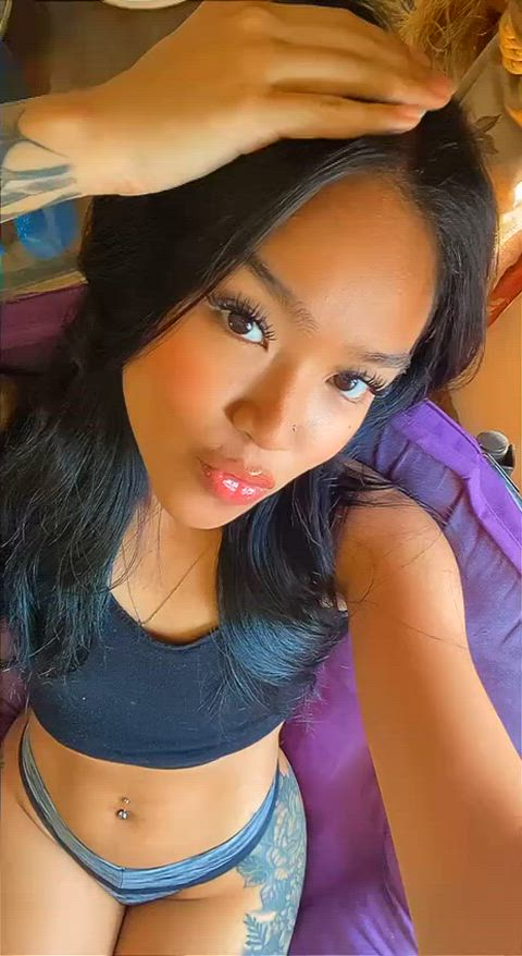 Can I have your attention for the rest of the night? : video clip