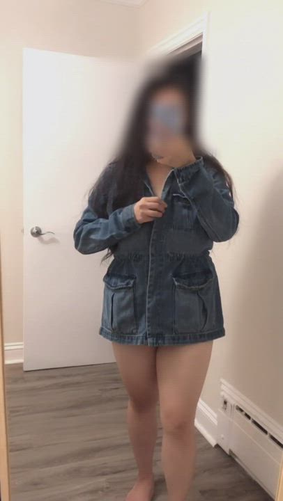 Hi I'm Asian-Canadian. Please fuck me : video clip