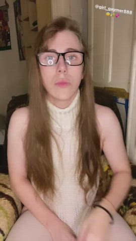 Did someone order an obedient boiwife~?😇🔐💕 : video clip