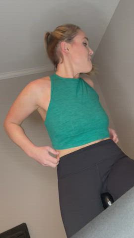 Doctor Recommended: daily exercise and a healthy diet of TITS : video clip