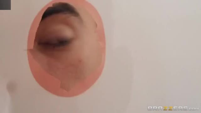 Shower Curtain Cock : video clip