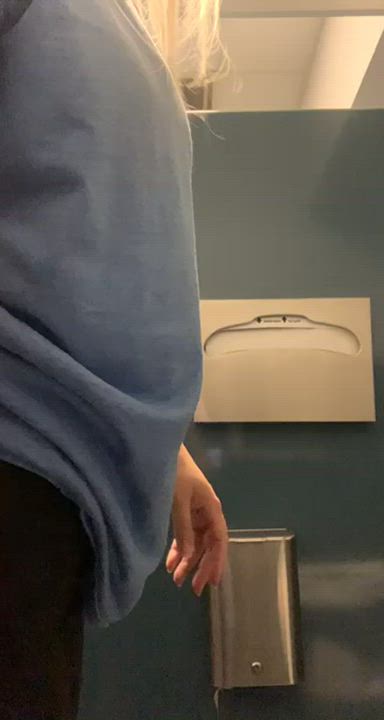Since you guys seem to like when I strip down at work 😝😝 : video clip