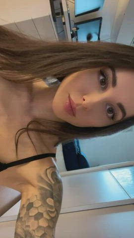 Can’t stop showing the body off because they’re so sexy :) : video clip