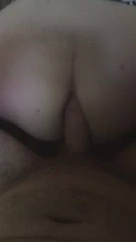 He’s cumming in my ass the whole time : video clip