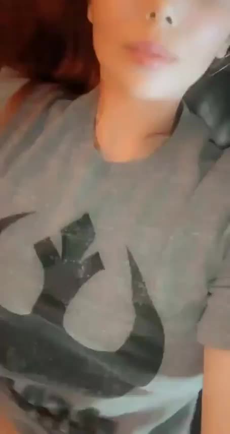 I wonder if your cock is bigger then I think. 😳😳 : video clip