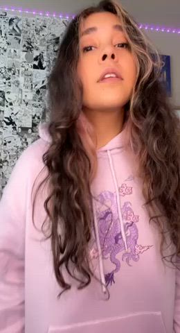 I want to fuck raw after our date… is that okay? : video clip
