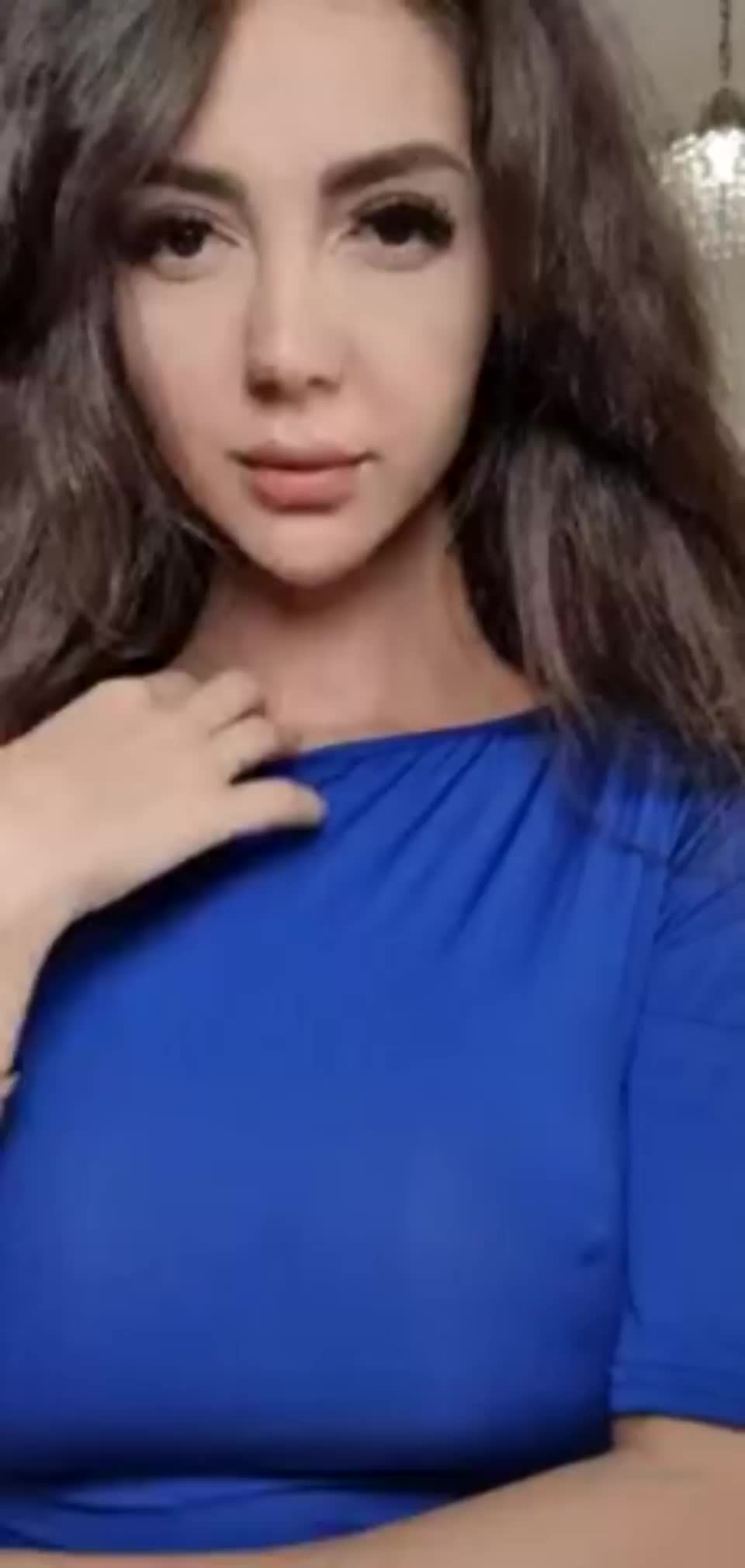 Beautiful reveal : video clip