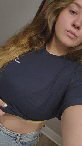 did you think the new front desk girl was stacked? : video clip