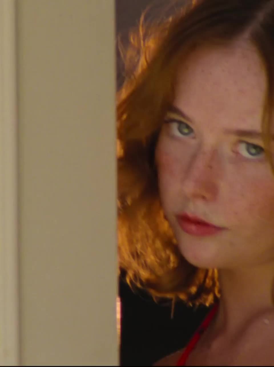 Suzanna Son in 'Red Rocket' : video clip