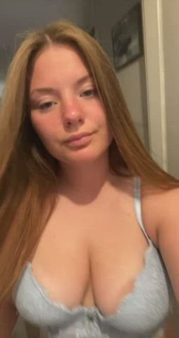 Wish you could tell me how good I look in this lingerie. : video clip