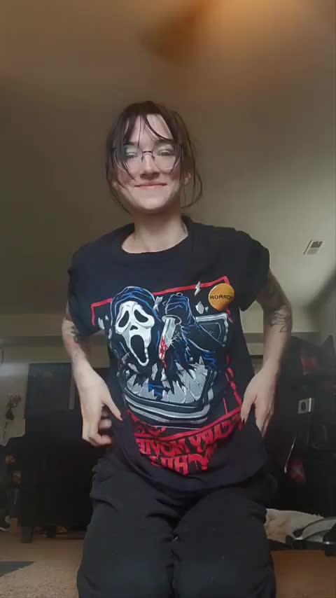 do you think my ass is edible? : video clip
