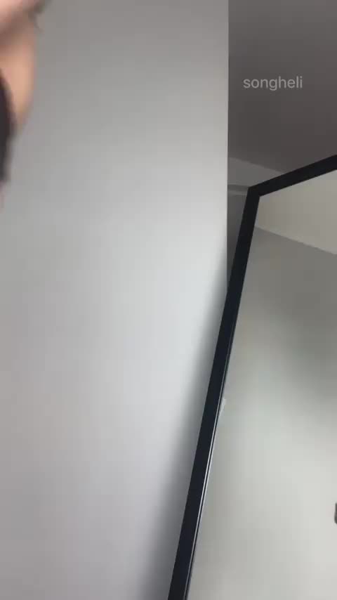 I hope petite girls are on your to do list ;) : video clip