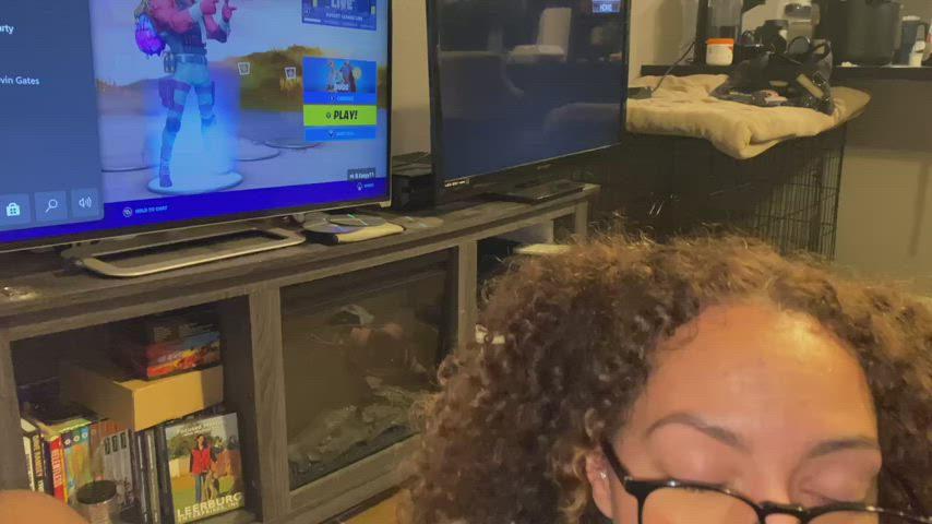 Nerdy fortnite facial : video clip