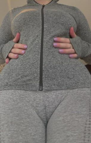 I feel extra horny today after working out with no bra or panties on. Breed me? ;) : video clip