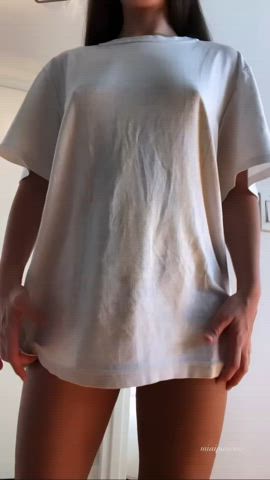 Hope you’re cool with me borrowing your t shirts : video clip