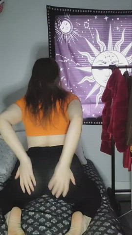 Don’t worry if you cum first, I’m still going to get mine : video clip