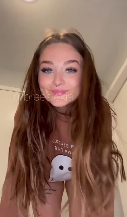 Big boobs for feeding and perfect pussy for breeding : video clip