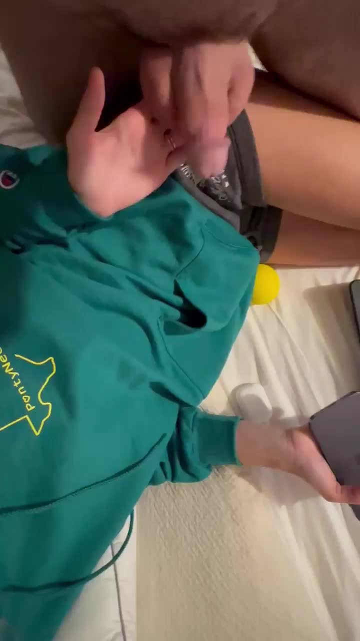 Wish I could play with dick all day : video clip