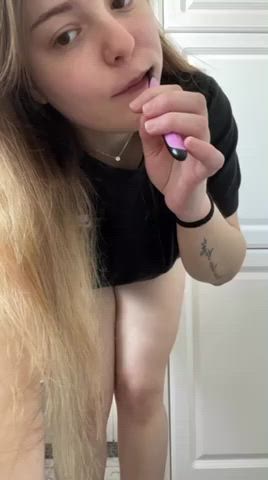Let’s take turns tasting each other! : video clip