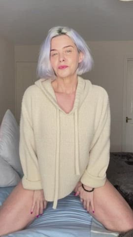 bad? ok? acceptable? would smash? gorgeous? perfect? : video clip