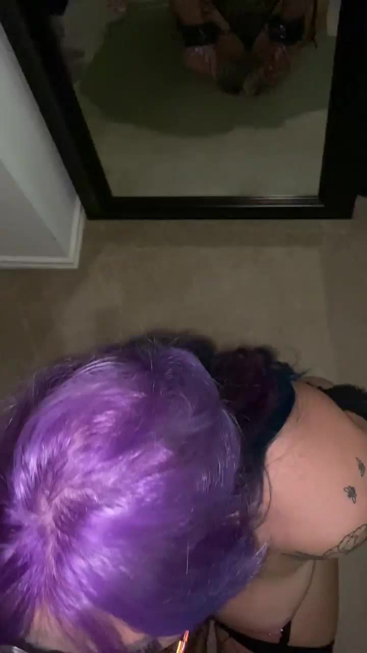 (oc) on my knees like a good girl : video clip