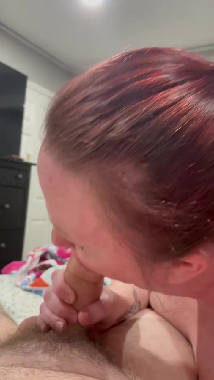 I love sucking your thick cock daddy : video clip
