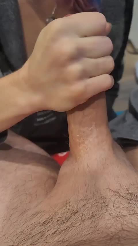 This always makes him cum faster. : video clip