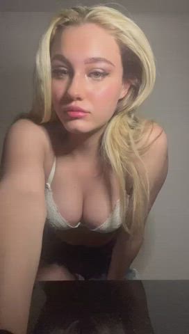 Raise ur hand if you’d fuck a polish girl : video clip