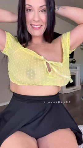 So you’re a titty guy 😈 : video clip