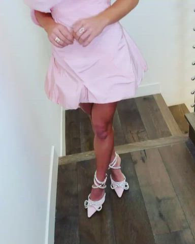 Sydney Sweeney is such a doll. : video clip